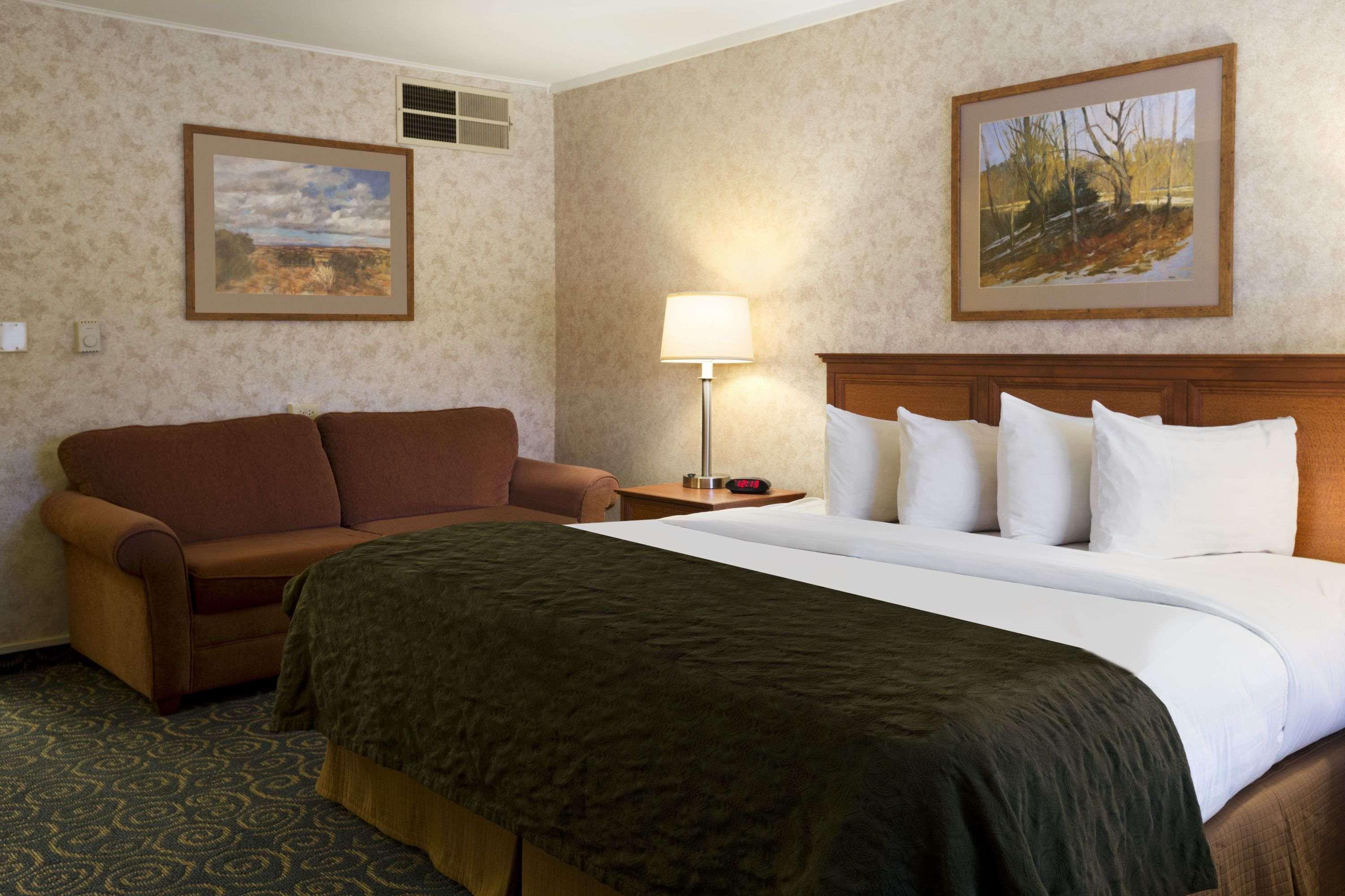 Days Inn & Suites By Wyndham Trinidad Bagian luar foto